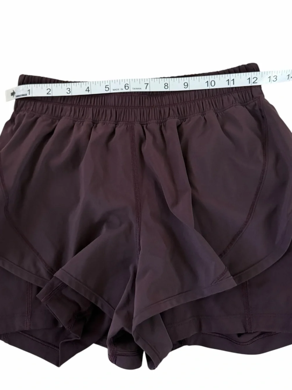 Lululemon Hotty Hot High Rise Lined 2.5